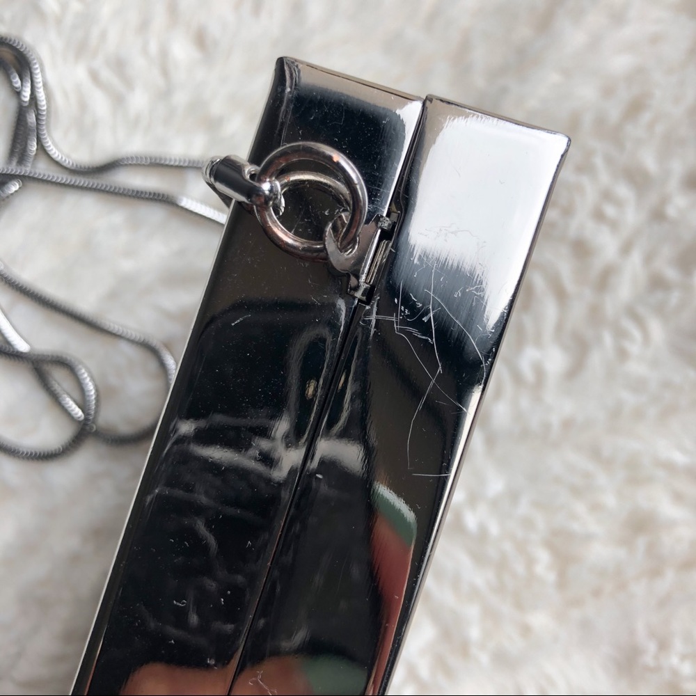 🌟Zara Evening Metal Clutch with Leather Detailing - Picture 4 of 6